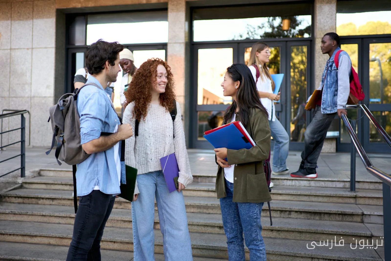 طلب Universities Australia للحصول على بطاقات تخفيض للطلاب المحليين والدوليين