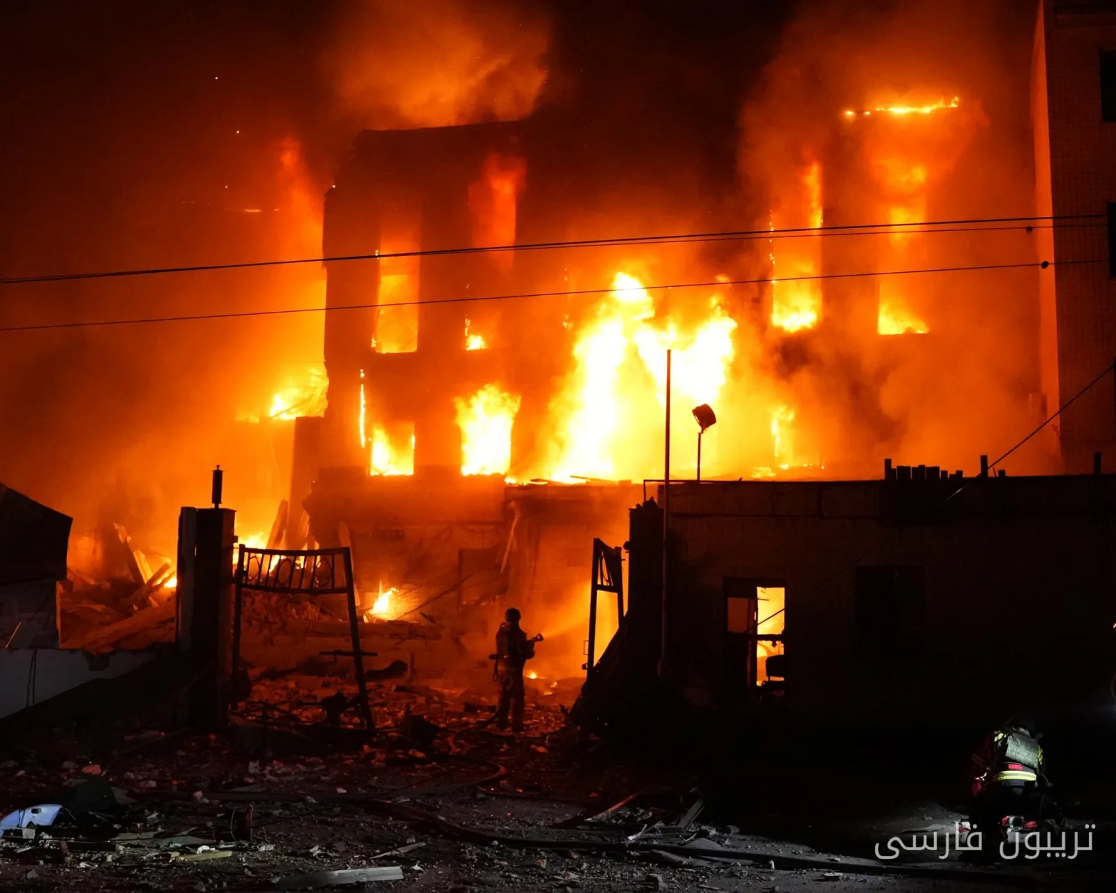 Vladimir Putin: Continues the Massacre to Avoid Defeat